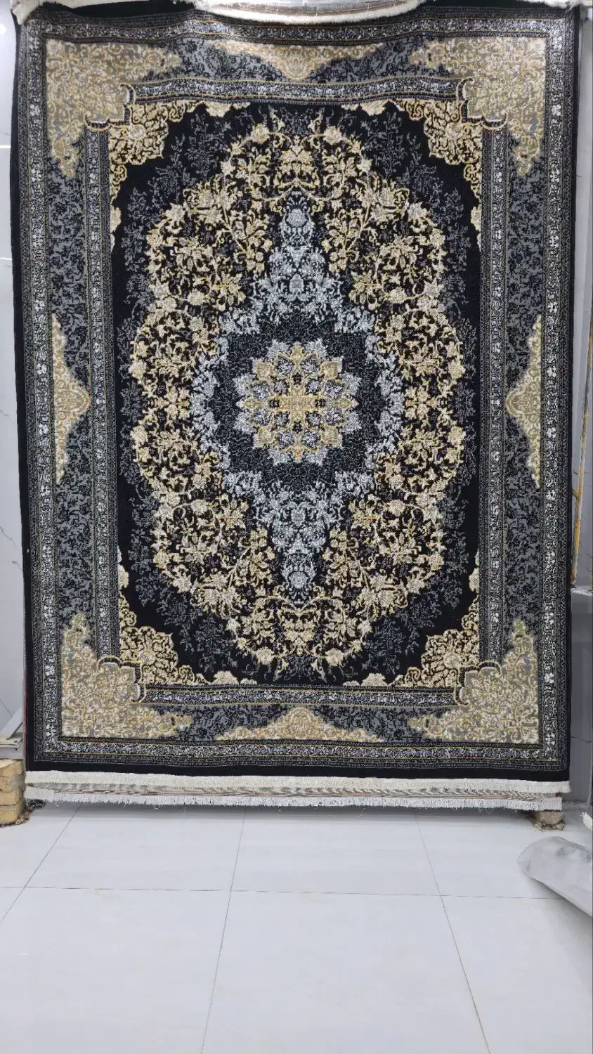 فرش گل رز.|فرش|کرج, دهقان ویلا|دیوار