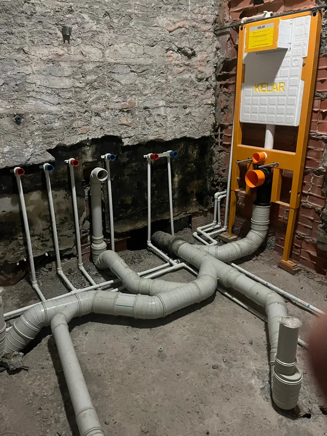 تاسیسات،لوله کشی آب فاضلاب،نصب پمپ آبگرمکن،پکیج|خدمات پیشه و مهارت|کرمان, |دیوار