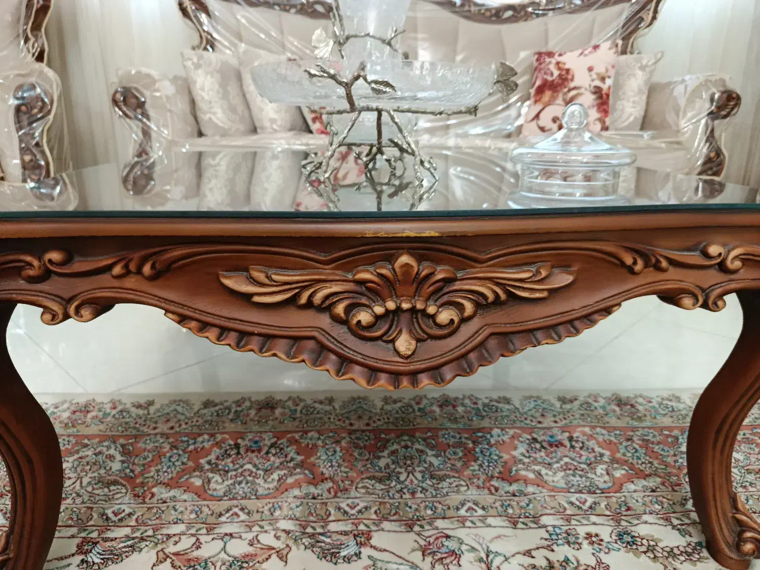 مبل سلطنتی|مبلمان خانگی و میز عسلی|ملایر, |دیوار