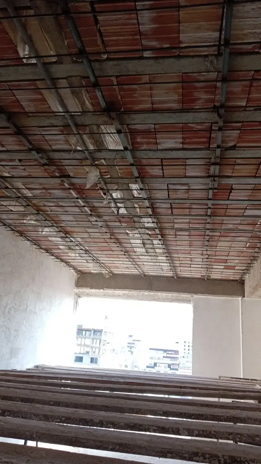 شاگرد برای جوشکاری سقف کاذب|استخدام معماری، عمران و ساختمانی|تبریز, |دیوار