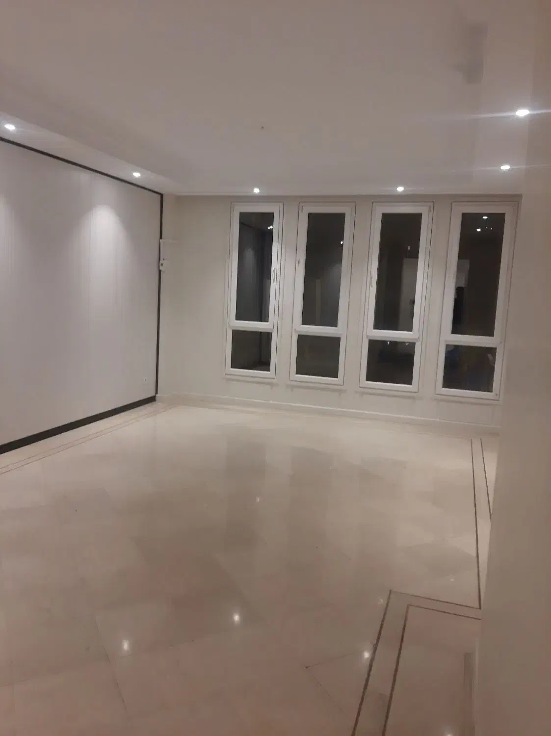 ۱۴۵ متر اداری زعفرانیه با جای پارک فراوان|اجارهٔ دفتر کار، اتاق اداری، مطب|تهران, زعفرانیه|دیوار