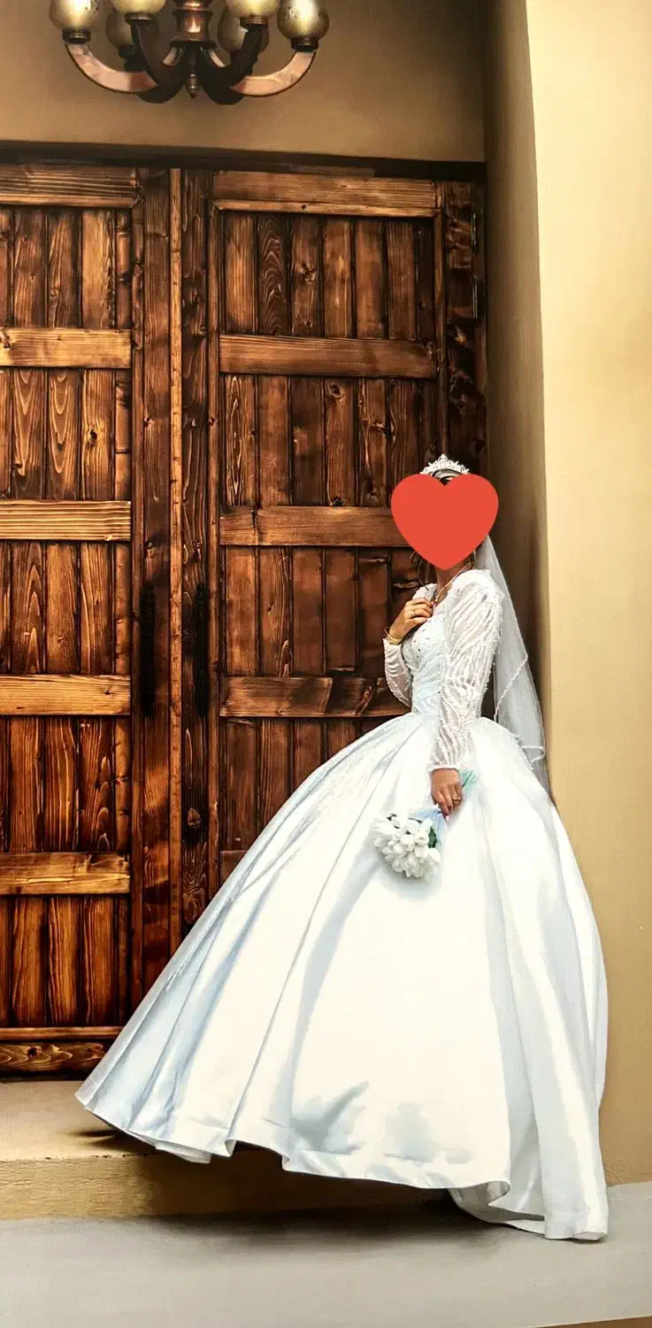 لباس عروس|لباس|آستانه اشرفیه, |دیوار