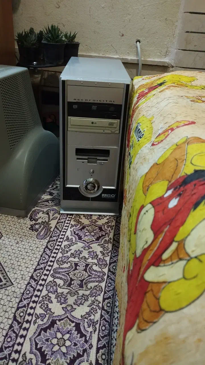 کامپیوتر و هارد ۵۰۰|رایانه رومیزی|تربت‌حیدریه, کلاته توکلی|دیوار