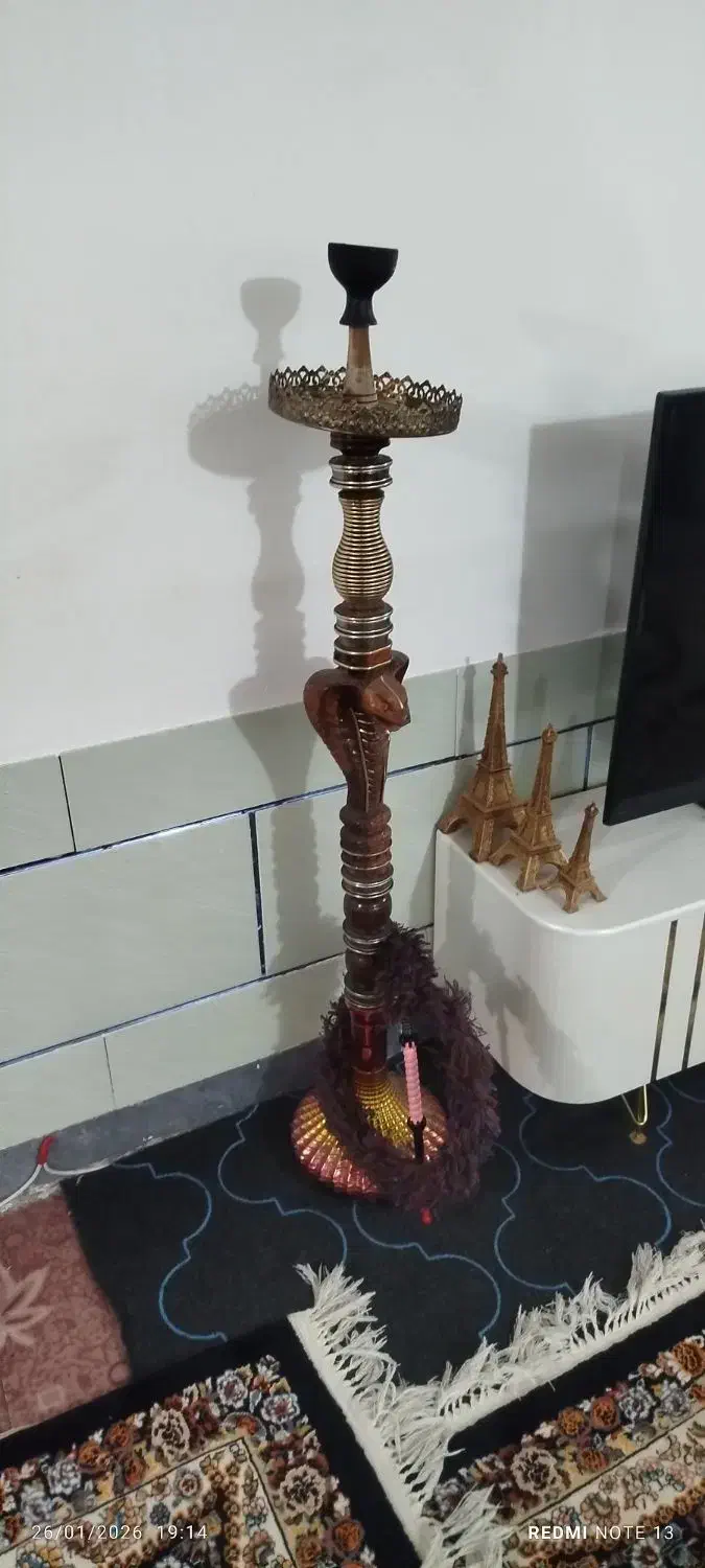 قلیان بزرگ مار کبرا|صنایع دستی و سایر لوازم تزئینی|مرودشت, ابوذر جنوبی|دیوار