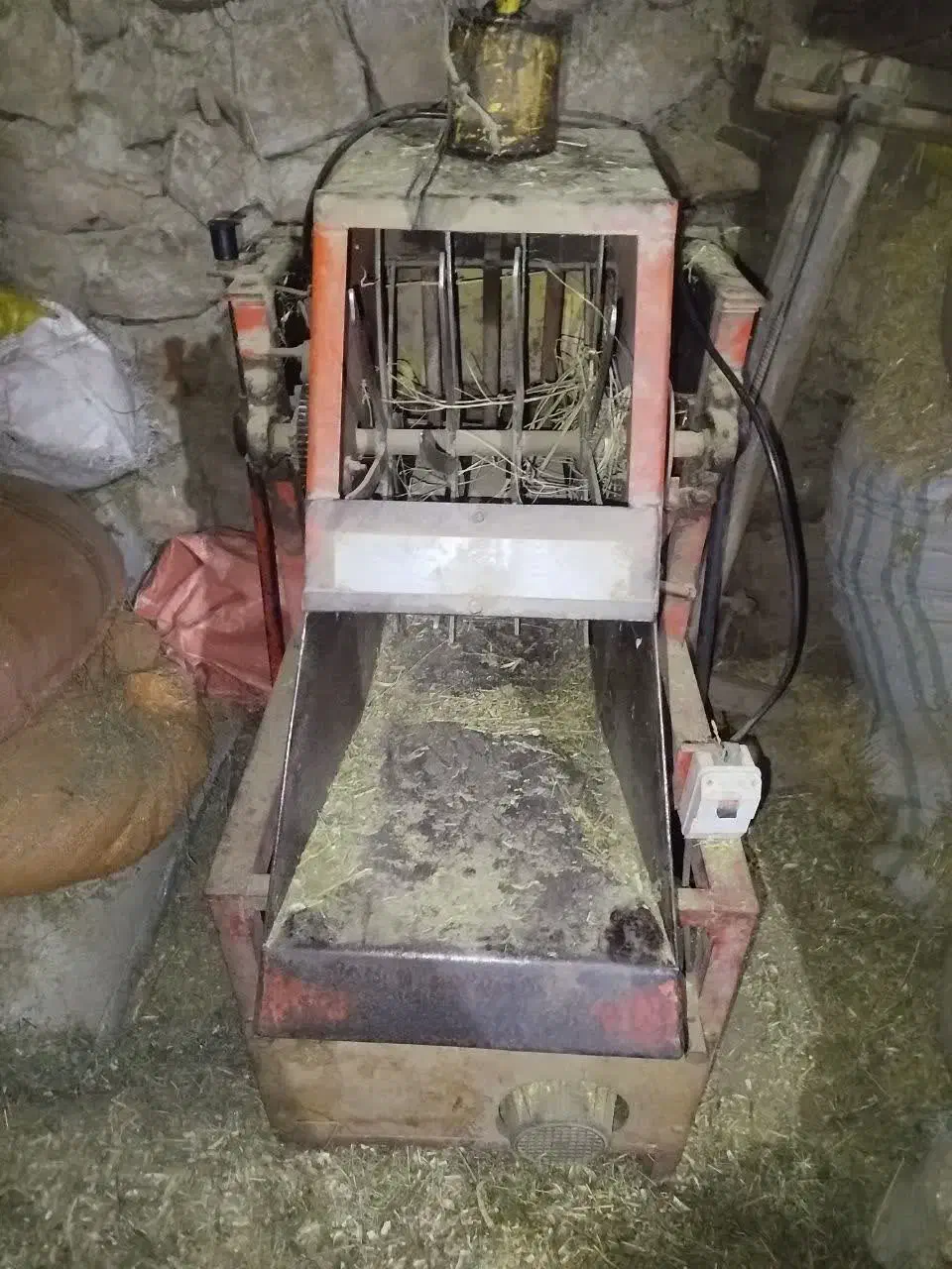 علف  خردکن|ماشین‌آلات صنعتی|سلطانیه, |دیوار