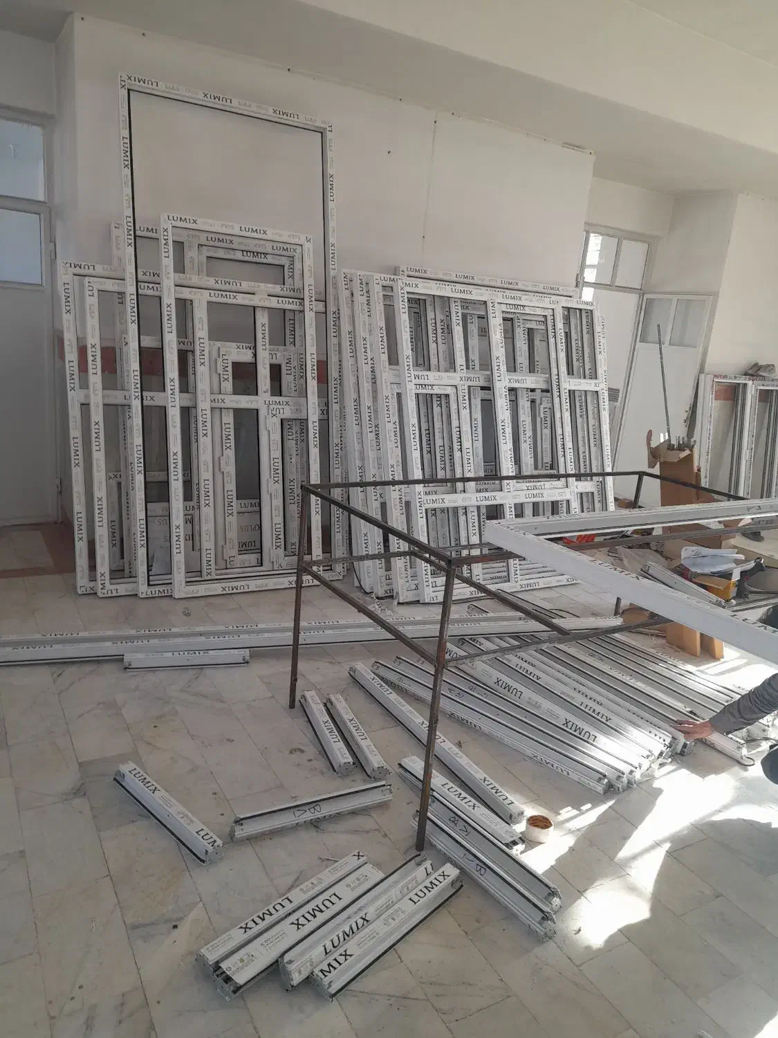 تولید اقساطی و چکی پنجره دوجداره|خدمات پیشه و مهارت|نیشابور, فضل|دیوار