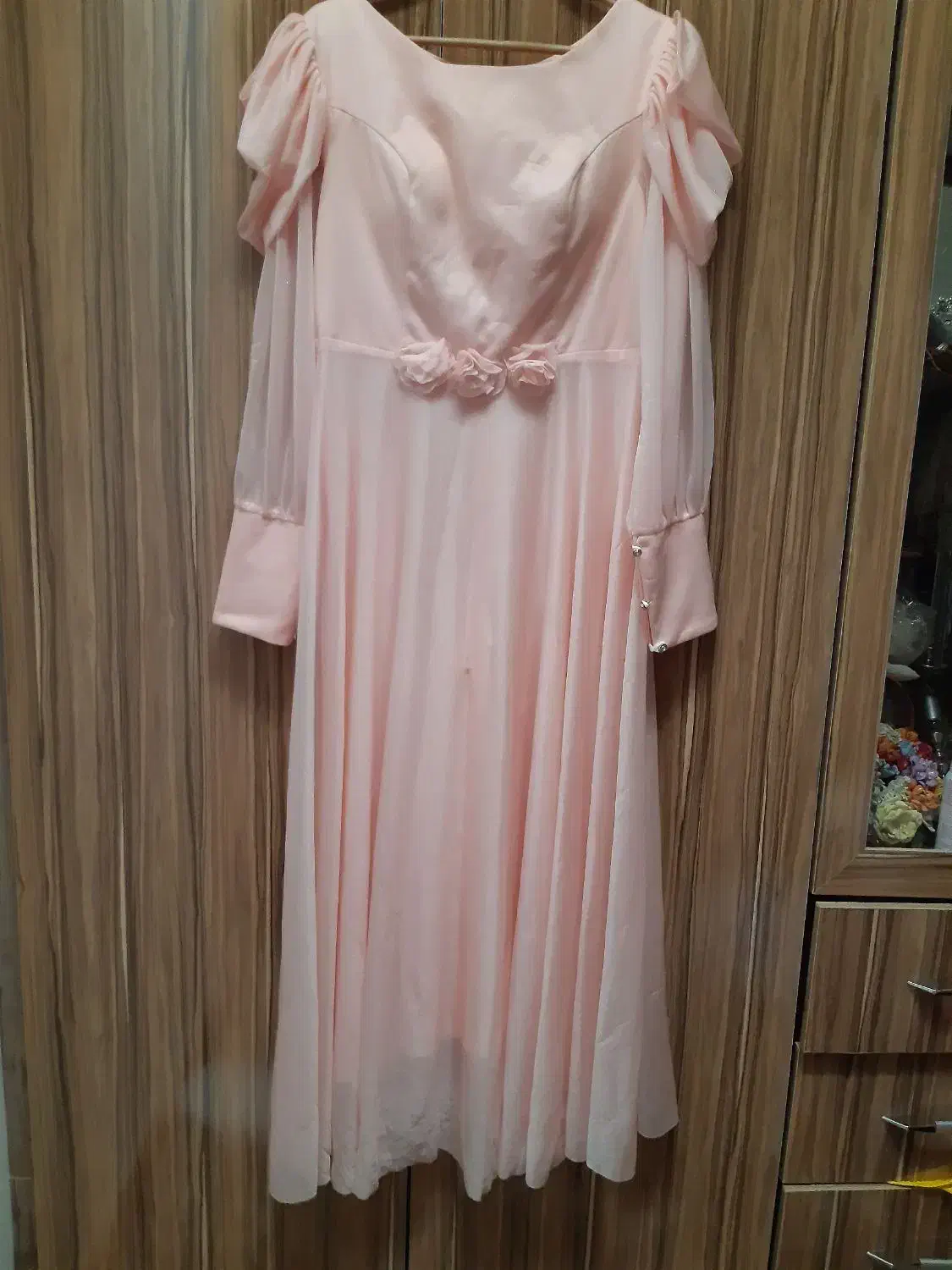 پیراهن مجلسی|لباس|صوفیان, |دیوار