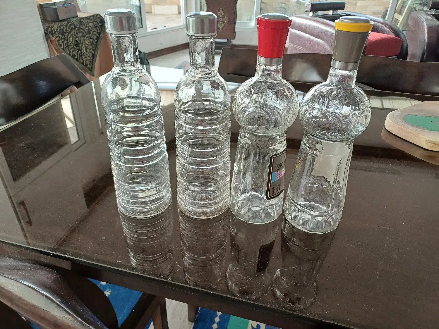 بطری شیشه ای|ظروف نگهدارنده، پلاستیکی، یک‌بارمصرف|قم, صفائیه|دیوار