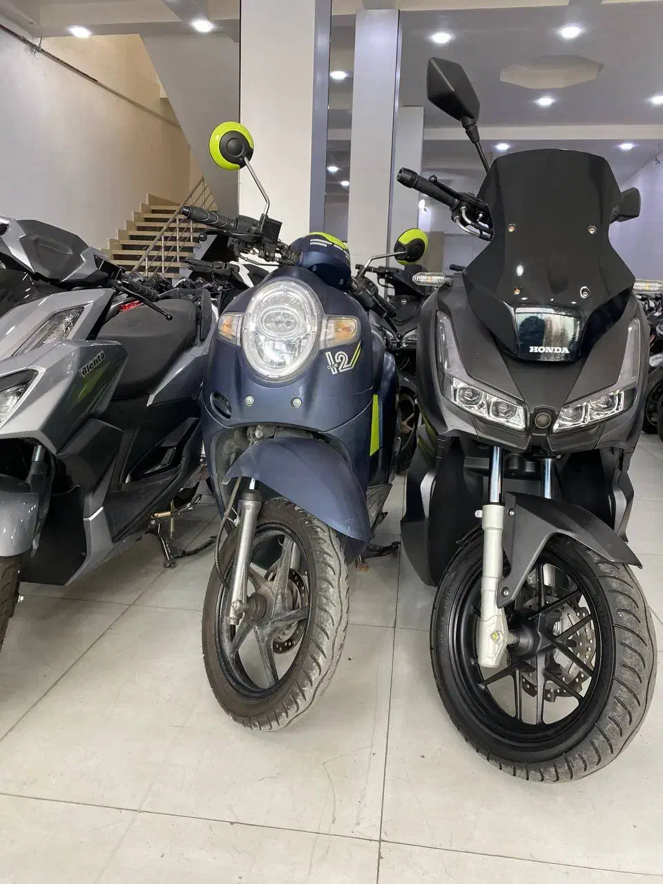 اسکوتر ۱۱۰، ۱۴۰۲، کم‌کار و اتوماتیک سنددار|موتورسیکلت|رشت, دیلمان|دیوار