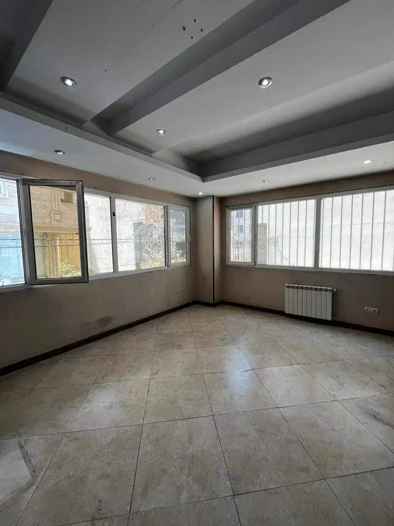 ۸۰ متر طالقانی شمالی اداری|فروش دفتر کار، اتاق اداری، مطب|کرج, برغان|دیوار