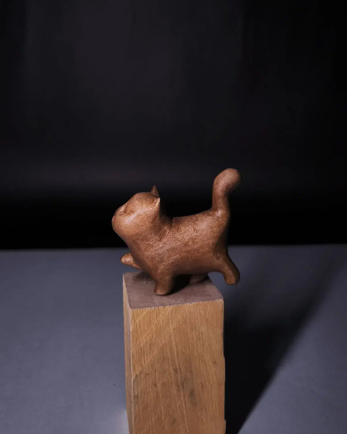 گربه چوبی|مجسمه، تندیس، ماکت|کرمان, |دیوار