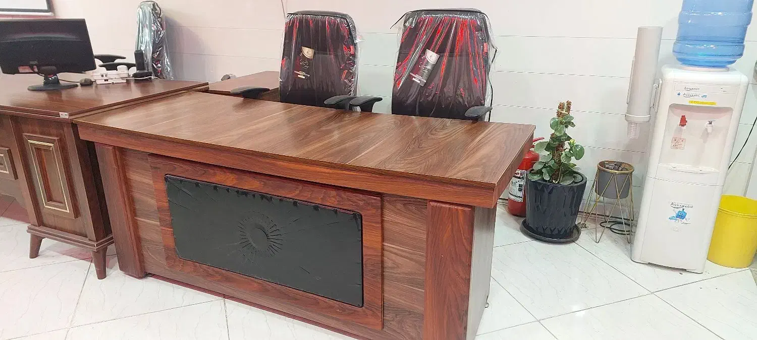 میز و صندلی اداری|دفتر کار|خرمآباد, |دیوار