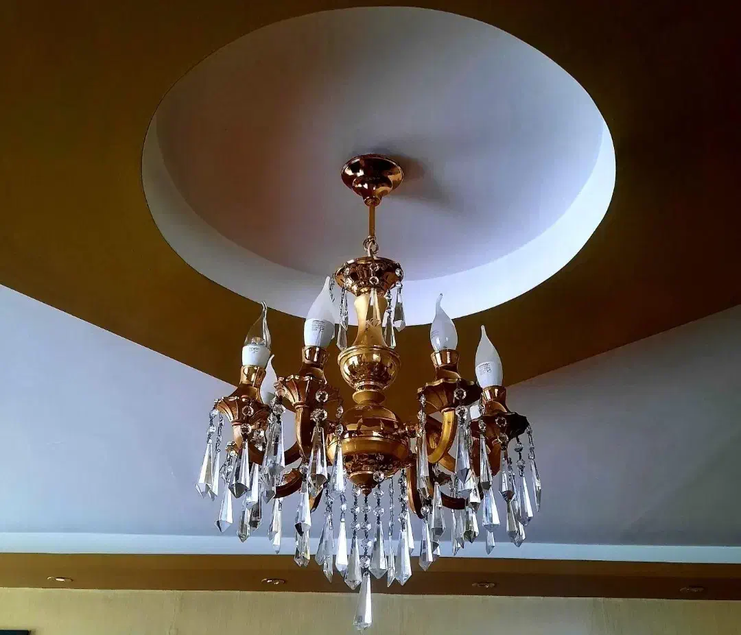 لوستر طلایی|لوستر و چراغ آویز|اردبیل, |دیوار