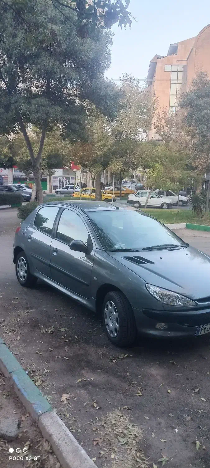 206 اتومات تیپ 6|خودرو سواری و وانت|بروجرد, |دیوار