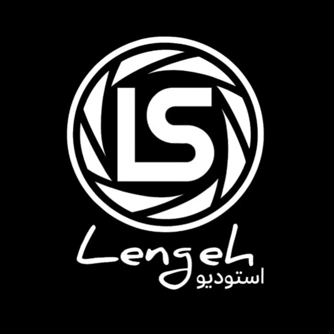 لنگه استودیو ( فیلمبردار ـ ادیتور ـ ادمین )|خدمات رایانه‌ای و موبایل|بندرلنگه, |دیوار