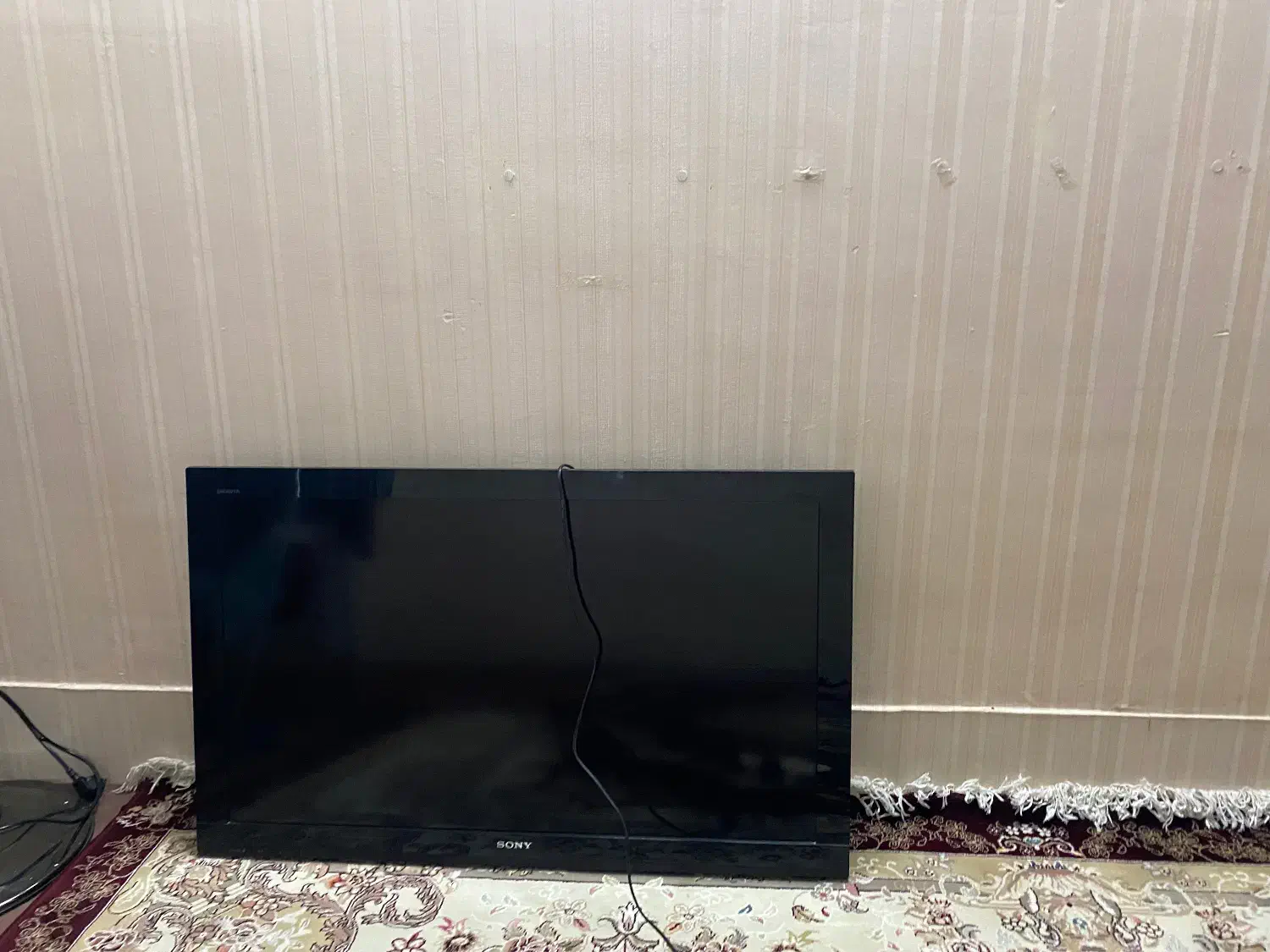 لوازم خونه|تلویزیون و پروژکتور|قم, آزادگان|دیوار