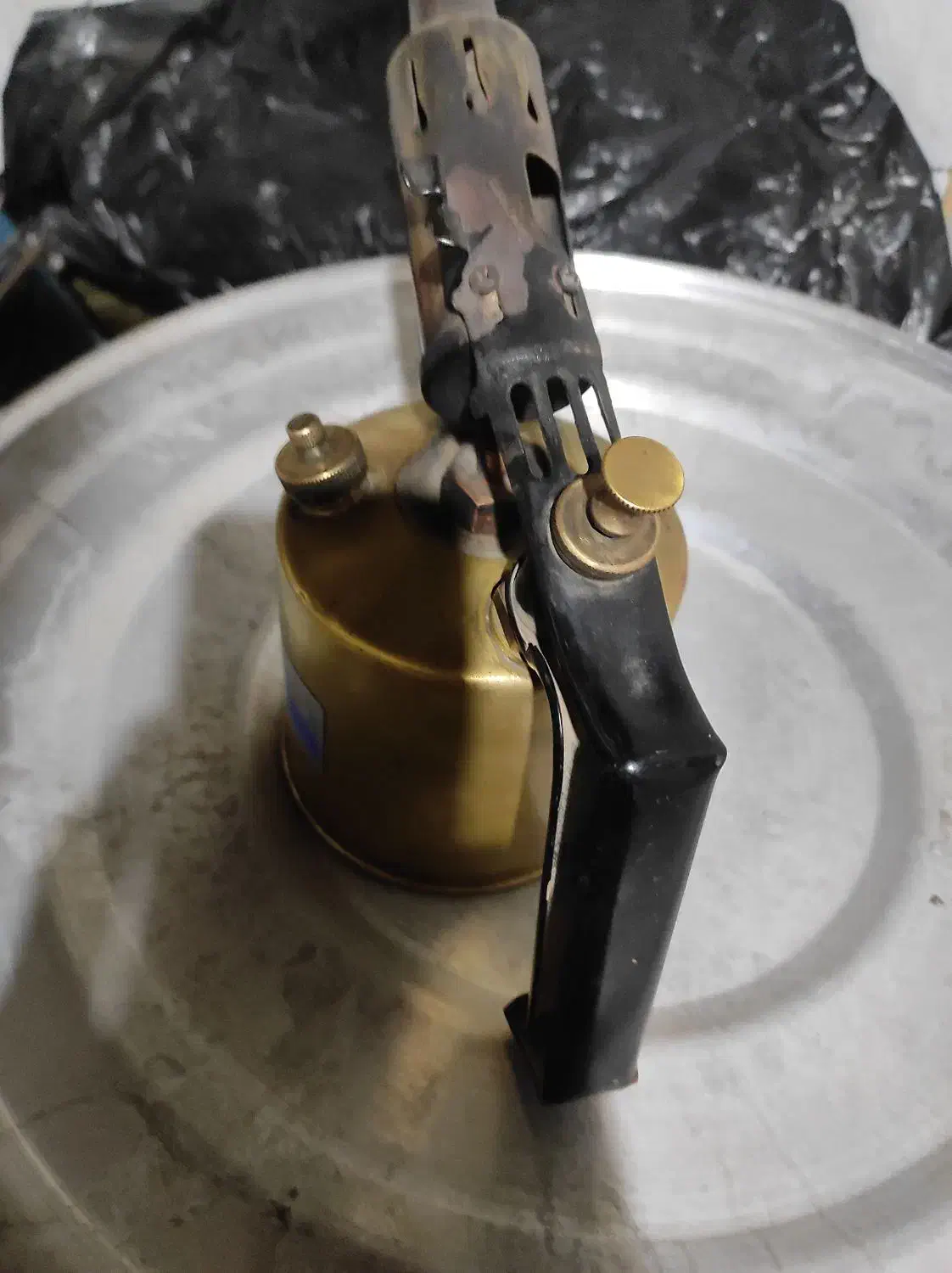 چراغ پریموس|کلکسیون اشیاء عتیقه|اورامان, |دیوار