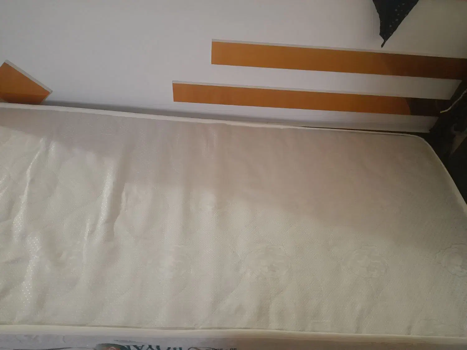 دوشک نانو نونو ی شب تا صبح فقط استفاده شده|تشک تختخواب|بیرجند, |دیوار