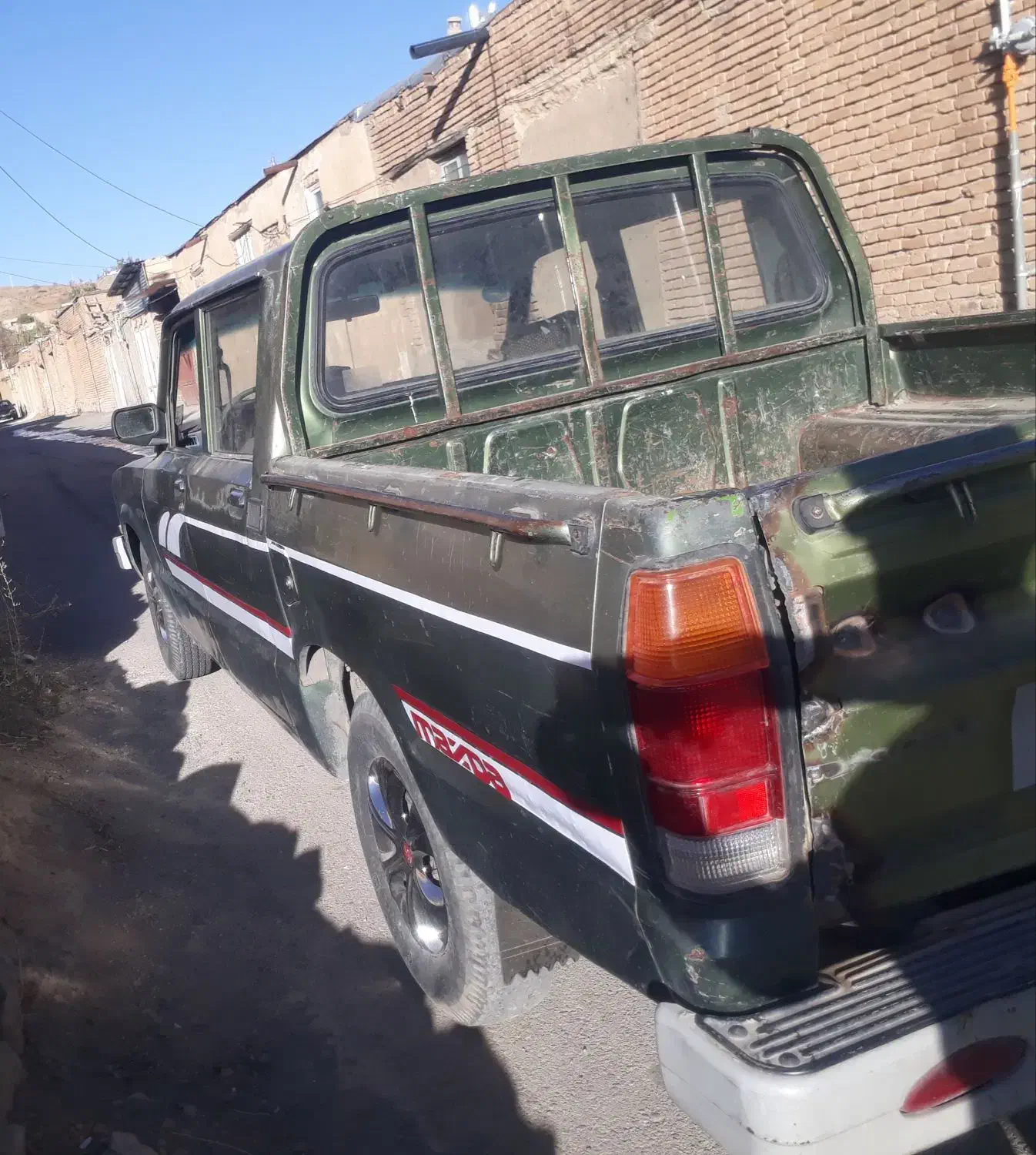 وانت مزدا 2000 دو کابین بنزینی، مدل ۱۳۸۱|خودرو سواری و وانت|بن, |دیوار