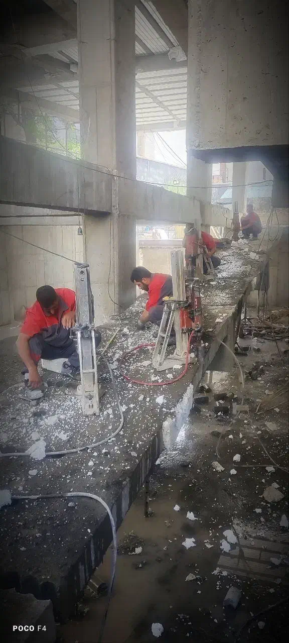 استخدام کارگر ساده ساختمانی فوری (متخصص شوید)|استخدام معماری، عمران و ساختمانی|تهران, مهران|دیوار