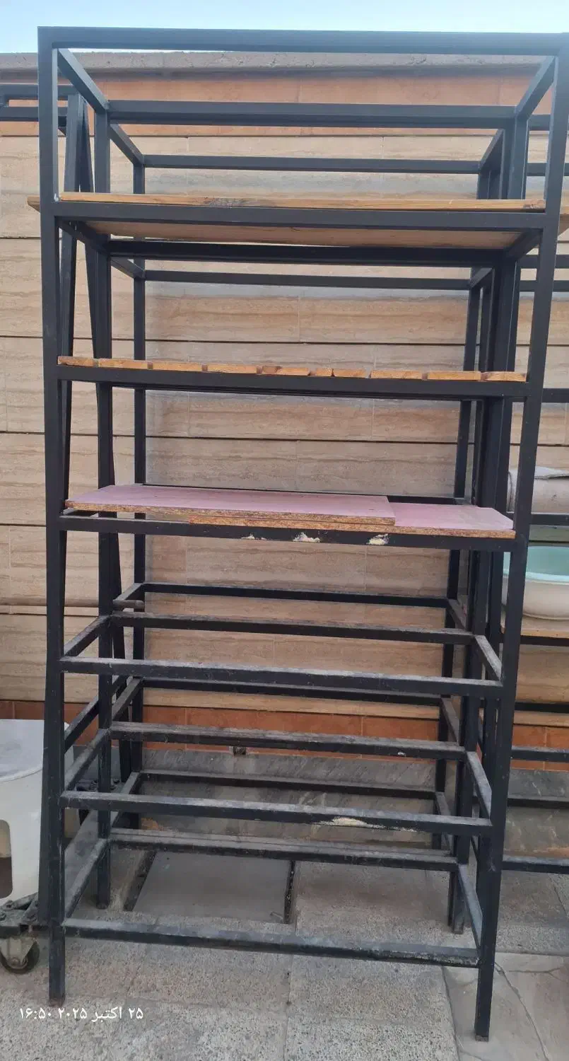 سه عدد قفسه جهت وسایل مغازه|فروشگاه و مغازه|اهواز, کوی صادقیه|دیوار