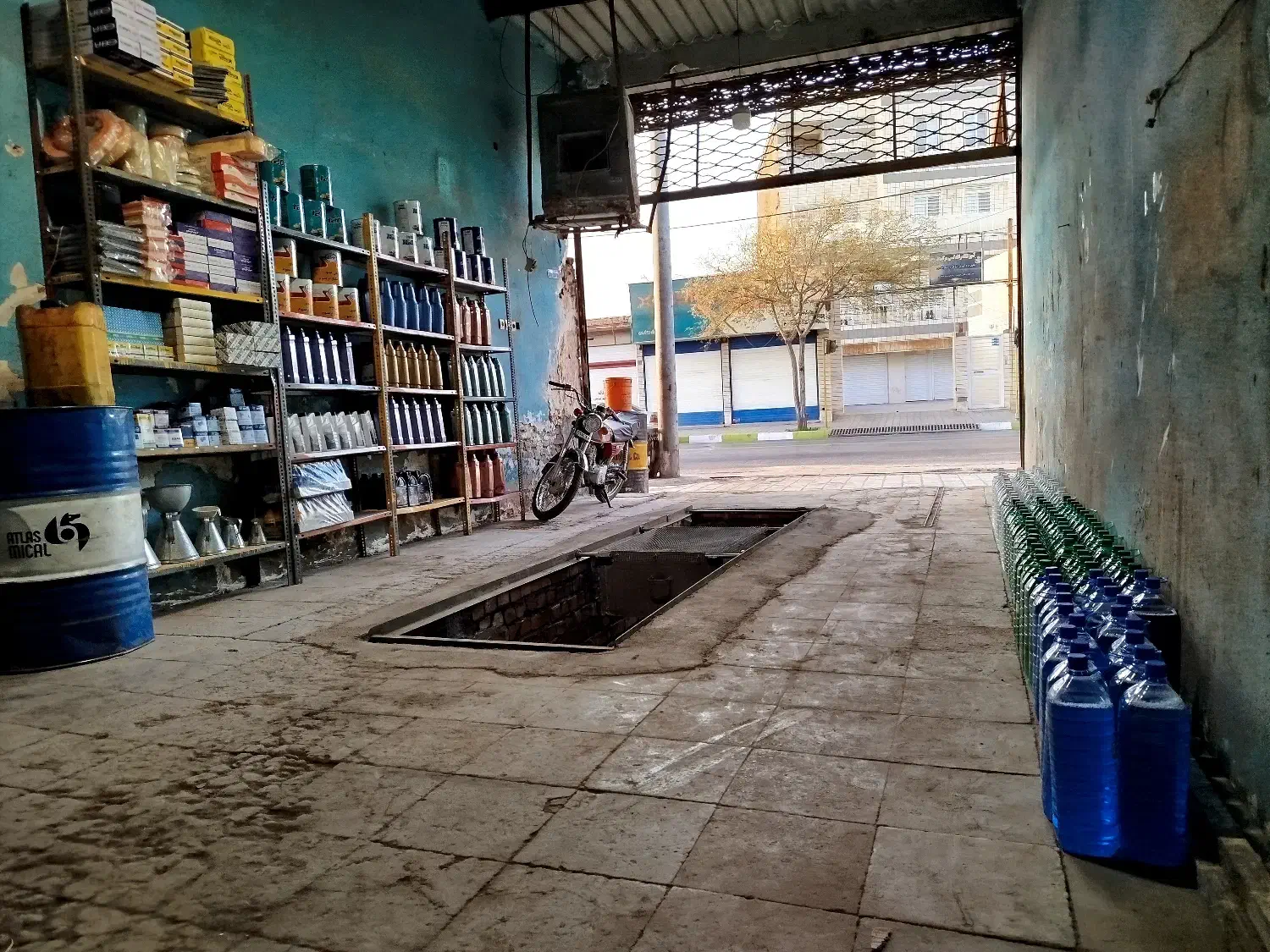 تعویض روغنی محمدی خیابان عدالت بعد از کوچه 8|خدمات موتور و ماشین|رفسنجان, |دیوار