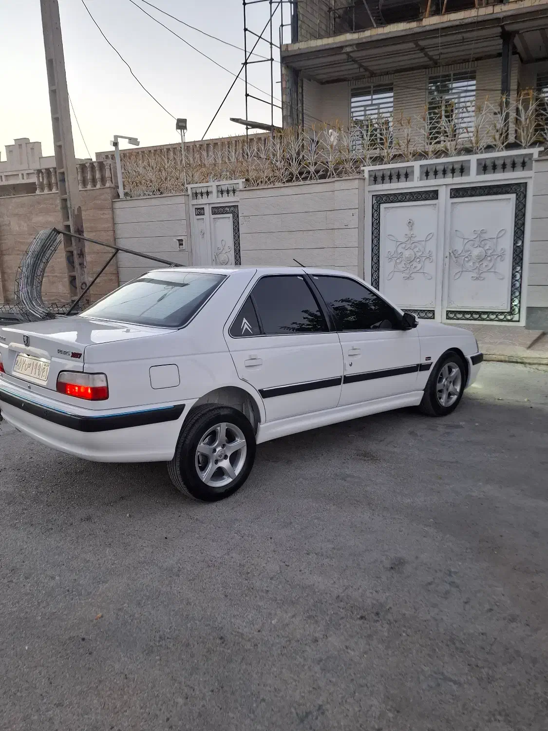 پژو پارس xupلوازمی|خودرو سواری و وانت|کوهدشت, |دیوار