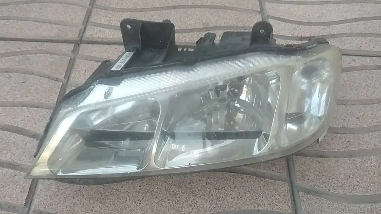 سپر و چراغ پرشیاو روکش|قطعات یدکی و لوازم جانبی|مشگین شهر, |دیوار