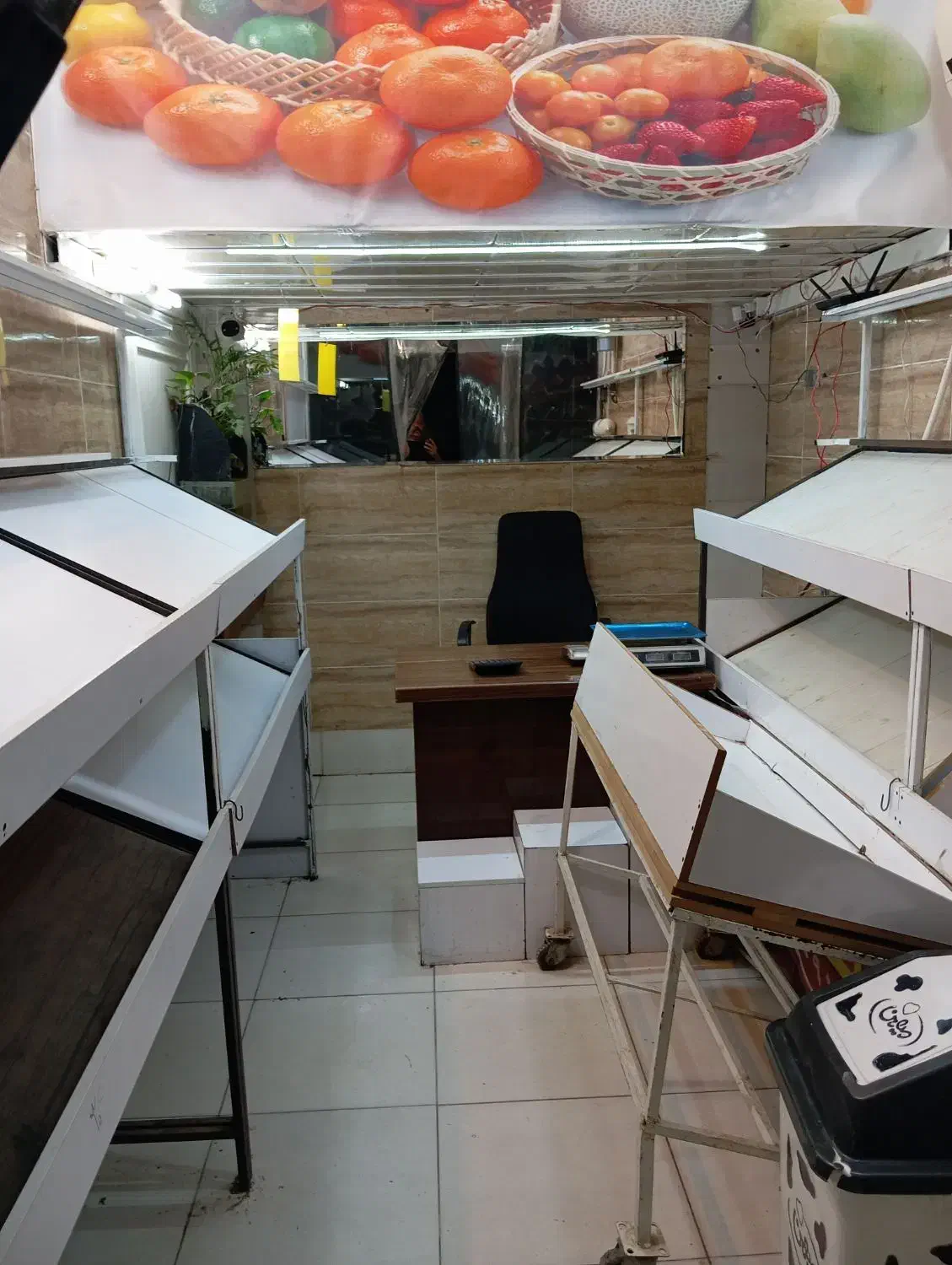 واگذاری مغازه میوه فروشی 58ملیون|اجارهٔ مغازه و غرفه|قم, شاه سید علی|دیوار