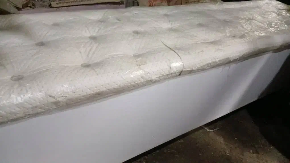 پاف نشیمن|مبلمان خانگی و میز عسلی|لولمان, |دیوار