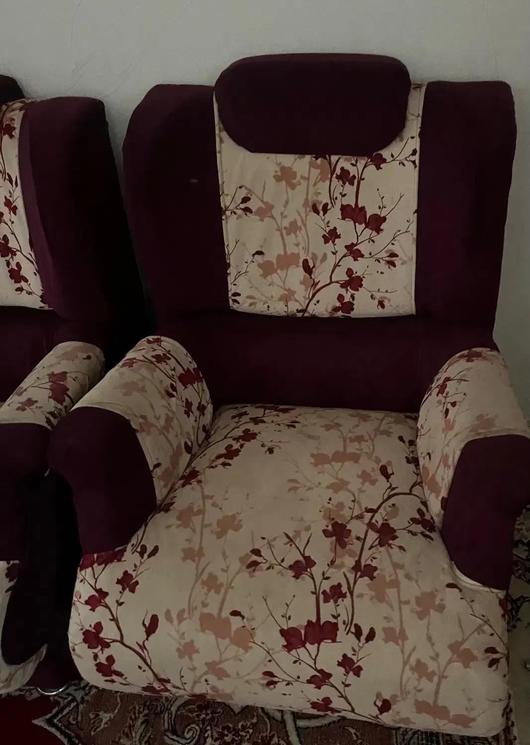 مبل درحد نو|مبلمان اداری|فریدون‌کنار, |دیوار