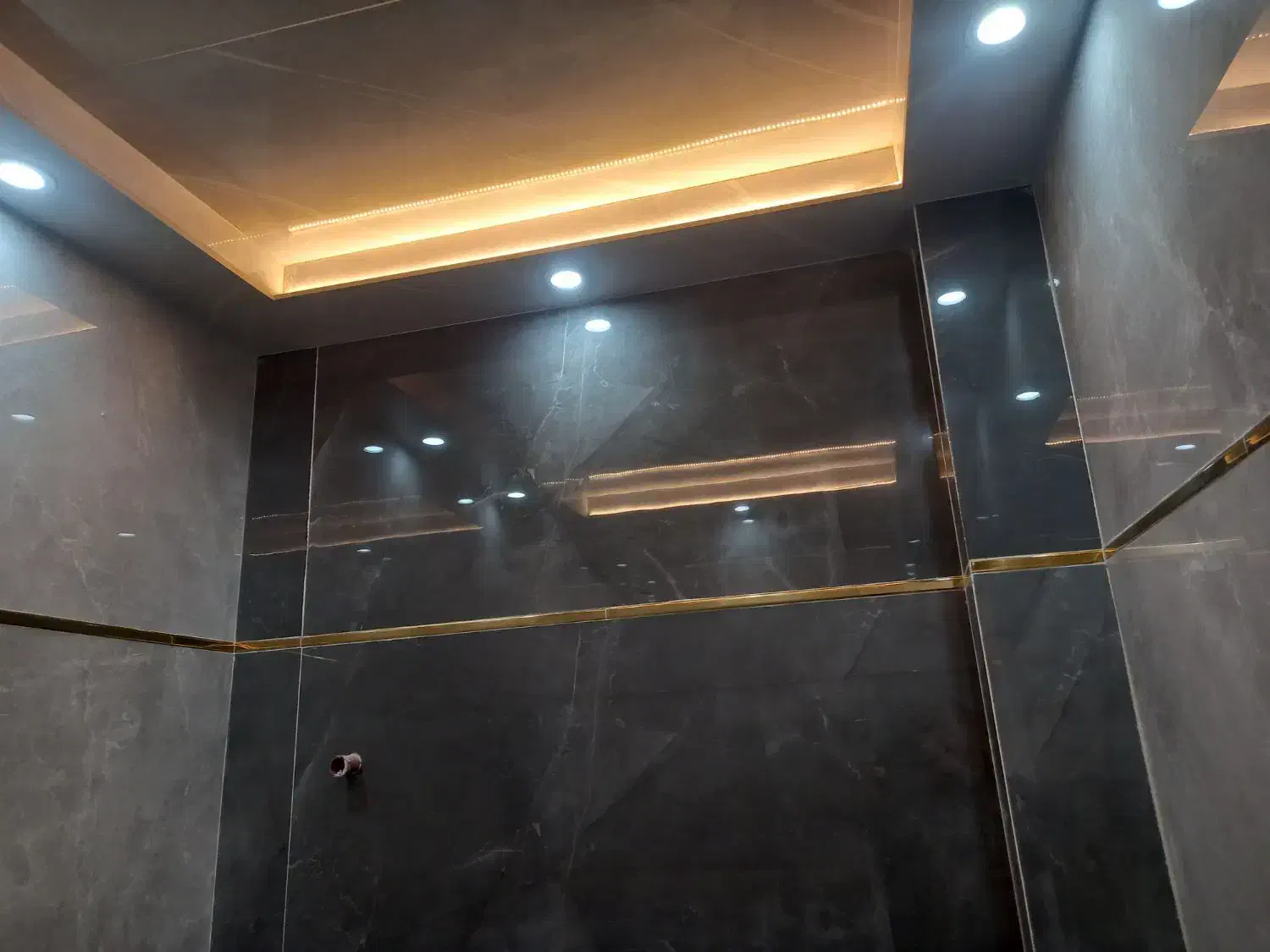 پخش موزائیک کاشی وسرامیک آریا درشهرستان سنقر|مصالح و تجهیزات ساختمان|سنقر, |دیوار