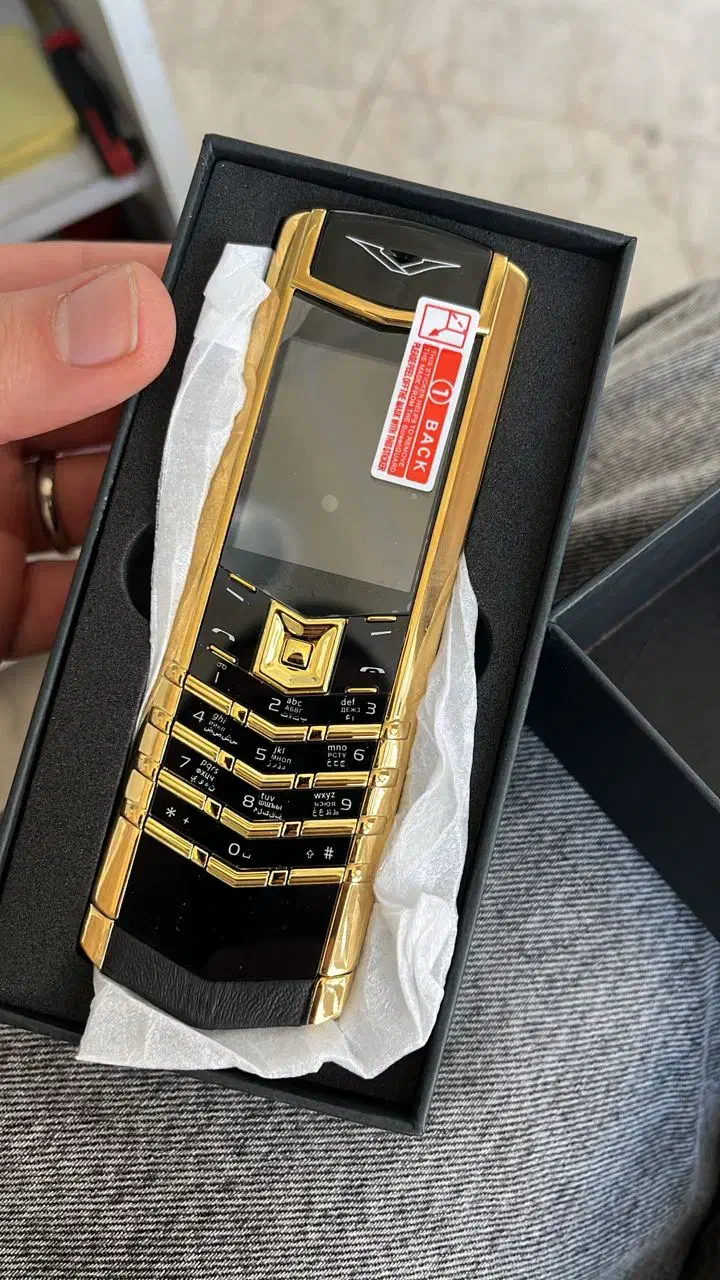 گوشی ورتو سگنیچر Vertu signature طرح اصلی لاکچری|موبایل|تهران, گلستان (شهرک راه آهن)|دیوار