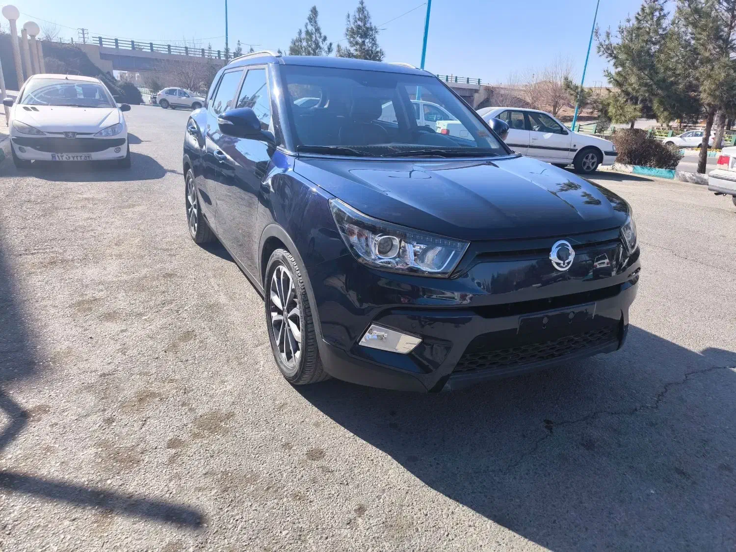 تیوولی ۲۰۱۷ سورمه ای|خودرو سواری و وانت|یزد, |دیوار