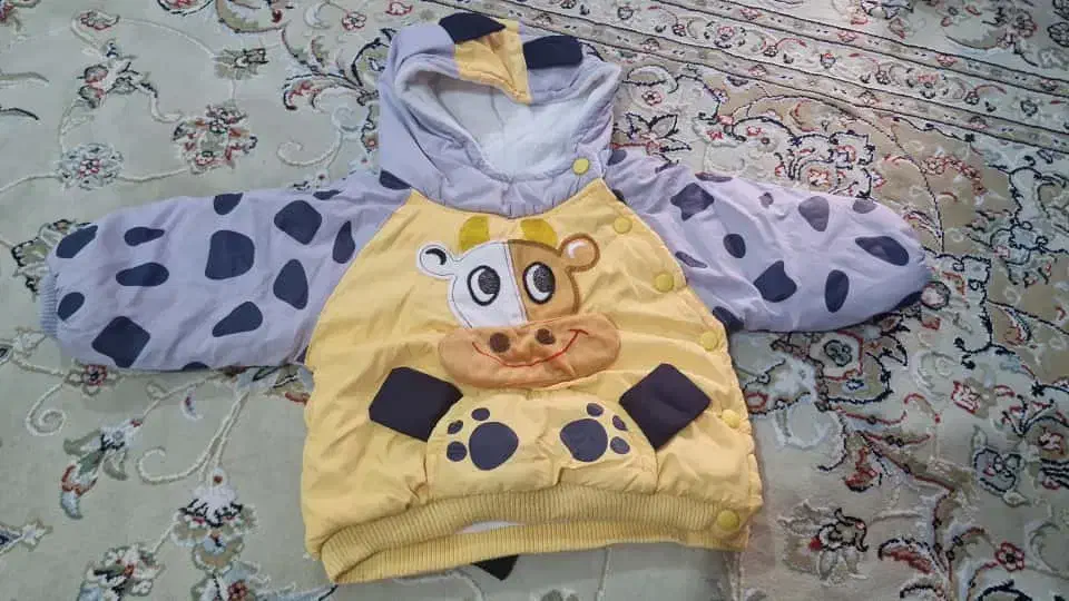 کاپشن وشلوار|کفش و لباس بچه|رشت, پیرکلاچای|دیوار