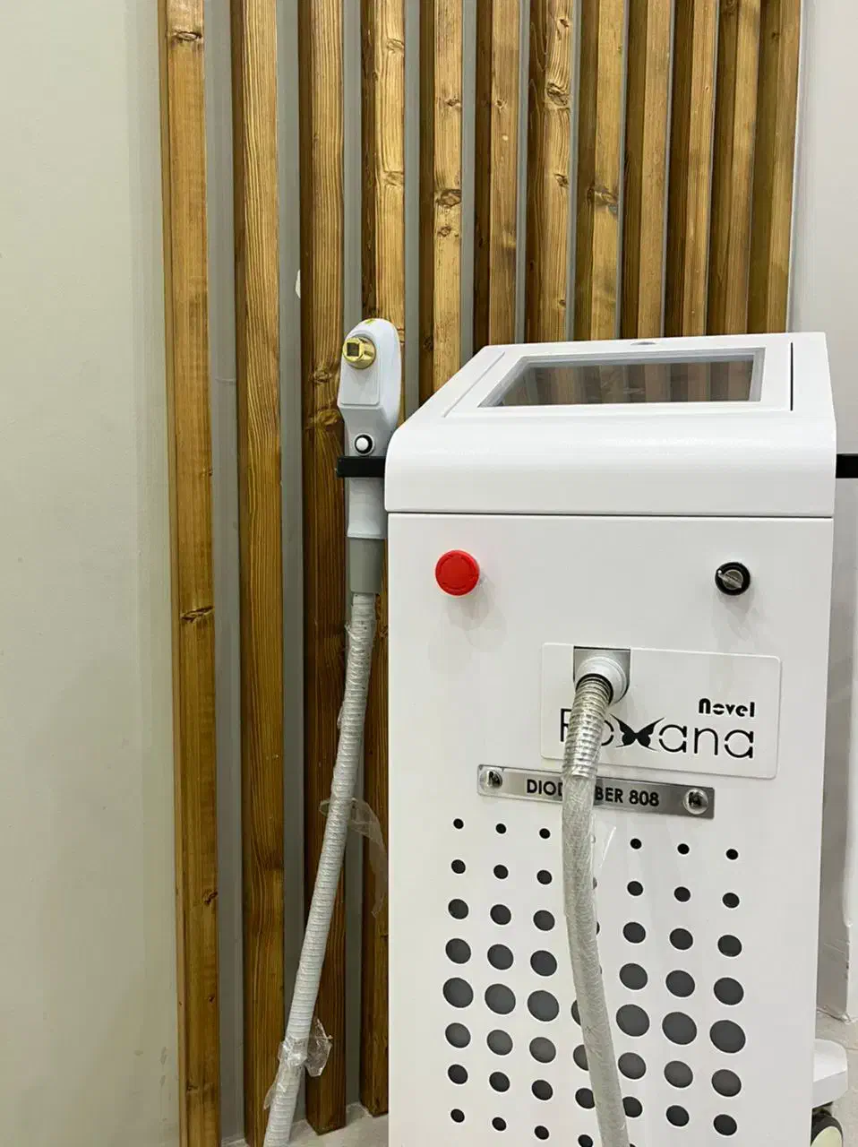 دستگاه لیزر موهای زائد رکسانا|پزشکی|بندرعباس, |دیوار