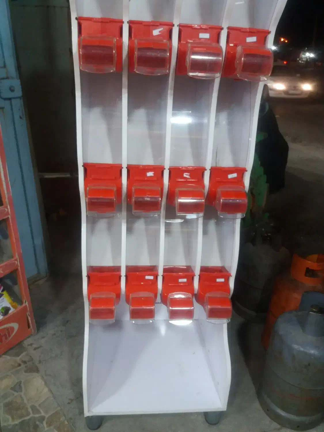 قفسه اشپزخانه|مبلمان خانگی و میز عسلی|شیراز, شاهچراغ|دیوار