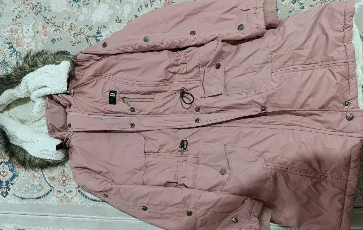 کاپشن|لباس|دورود, |دیوار