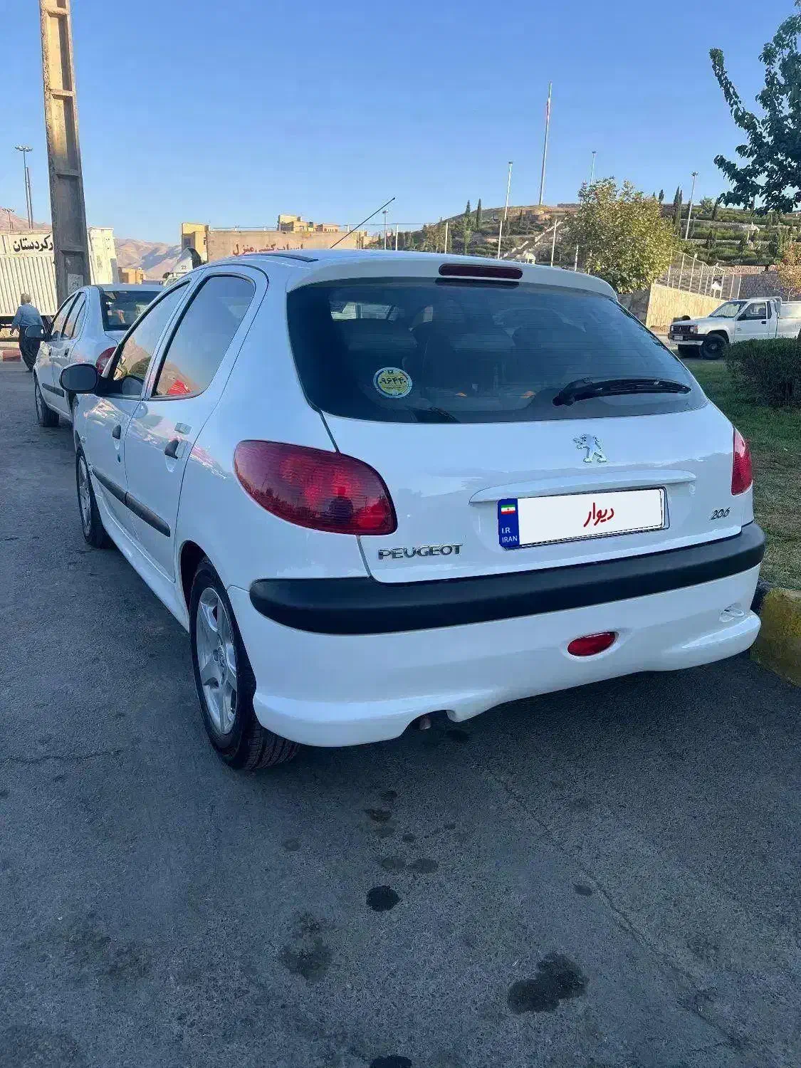 ۲۰۶ تیپ ۵ مدل ۹۸ کارکرد واقعی۱۵/۰۰۰|خودرو سواری و وانت|تهران, باغ فیض|دیوار