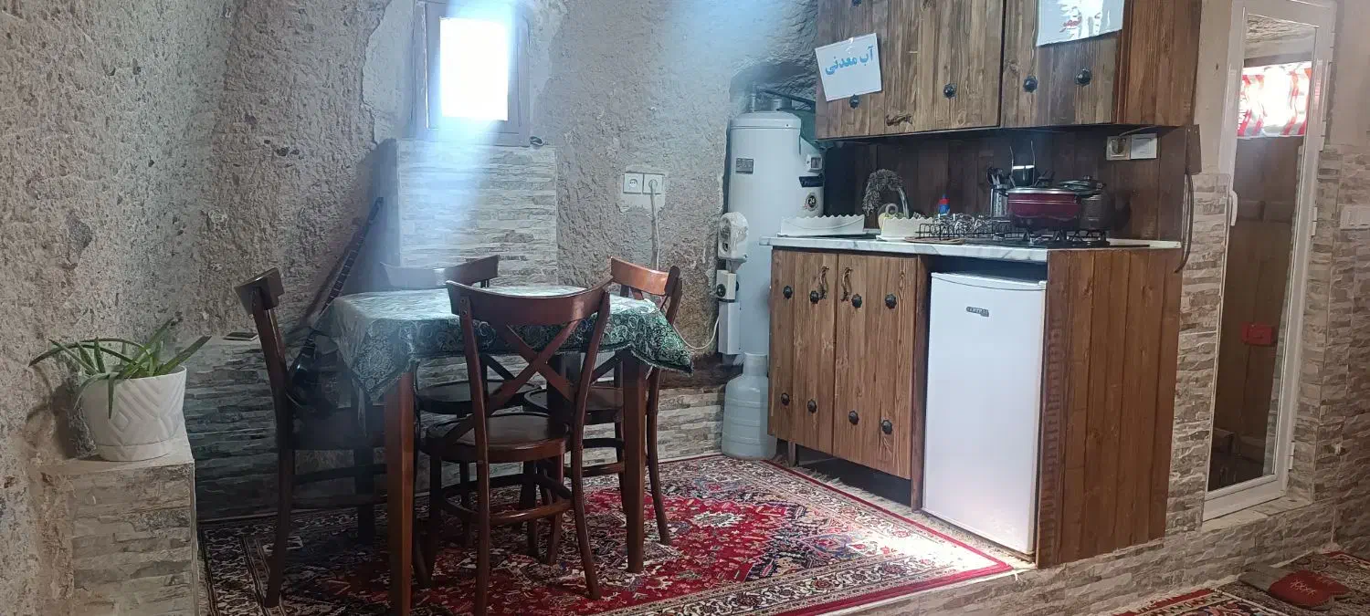 سویت صخره ای کندوان|اجارهٔ کوتاه‌مدت آپارتمان و سوئیت|سهند, |دیوار