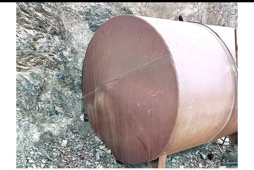 تانکر ۱۰هزاری ورق سیاه|مصالح و تجهیزات ساختمان|بیرجند, |دیوار