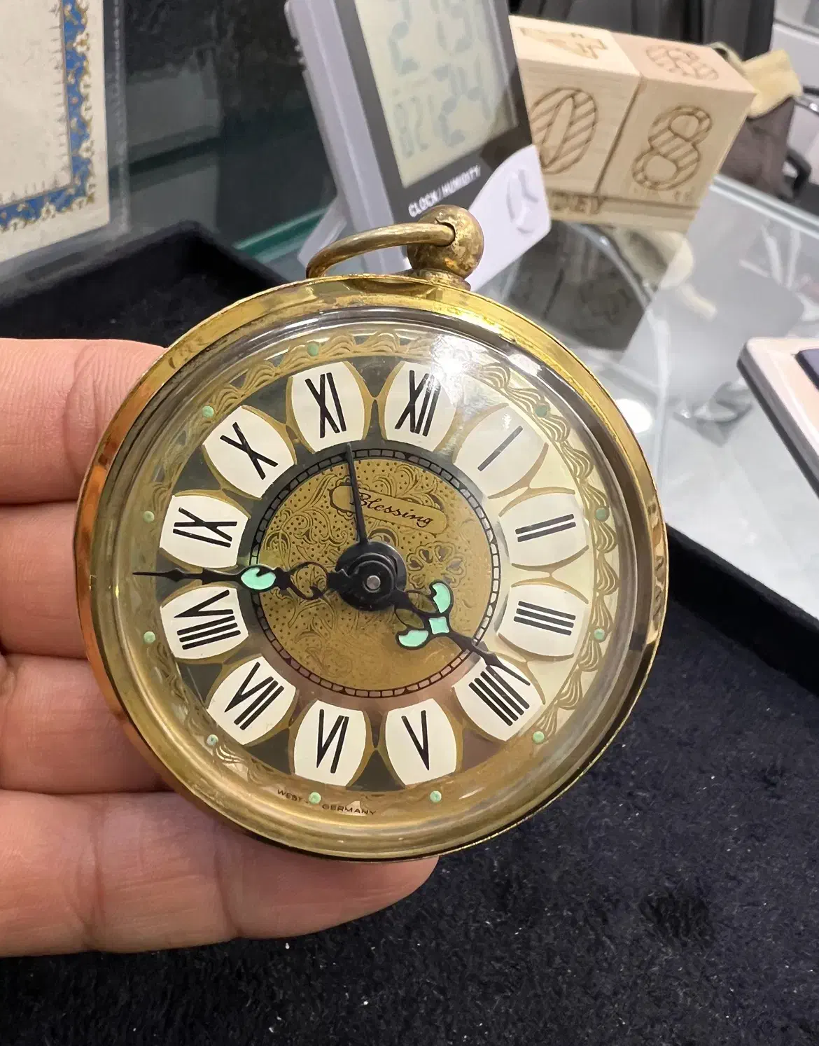 ساعت طلا قدیمی عطیقه کلکسیونی و نایاب|کلکسیون اشیاء عتیقه|تهران, صادقیه|دیوار