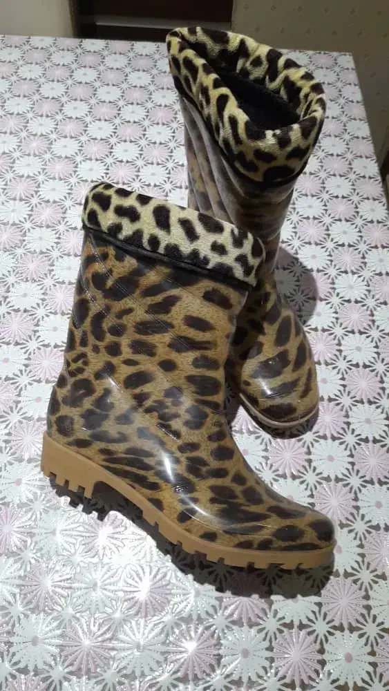 چکمه پلاستیکی زنانه|کیف، کفش، کمربند|رشت, خمیران زاهدان|دیوار