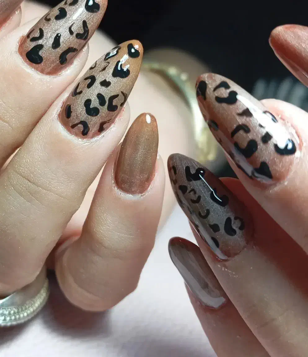 تخفیف یلدایی کاشت و ترمیم ناخن|خدمات آرایشگری و زیبایی|بندر انزلی, جهانگانی|دیوار