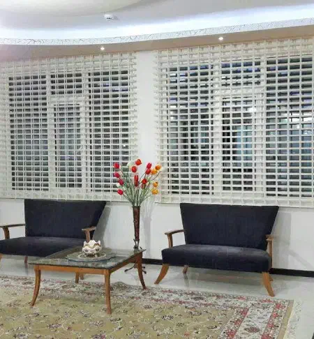 پرده زبرا طرح اورسی طرح مشبک کارکرده سفید استخوانی|پرده، رانر، رومیزی|تهران, نارمک|دیوار