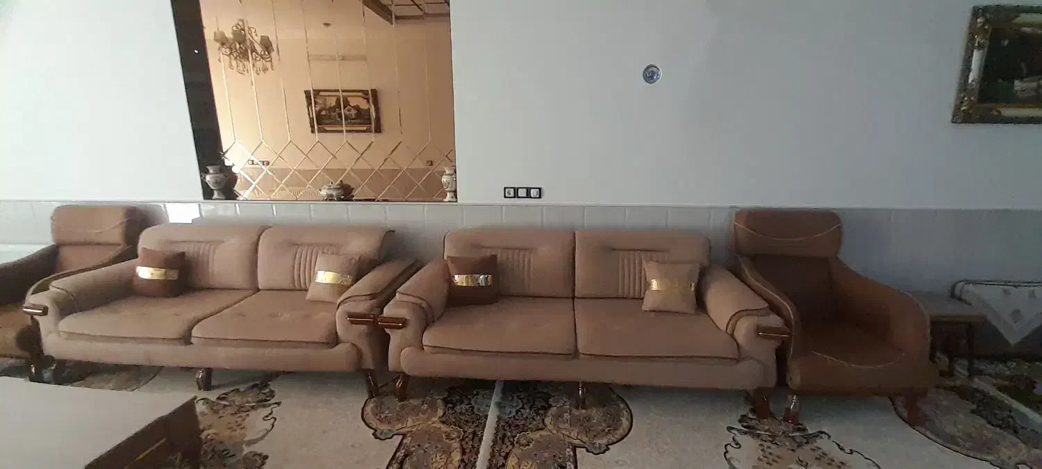 مبل|مبلمان خانگی و میز عسلی|میبد, |دیوار