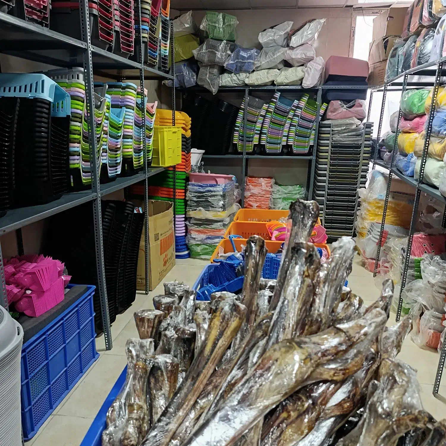 پخش و عمده فروشی لوازم پت شاپ و تک فروشی|لوازم جانبی حیوانات|احمدآبادمستوفی, |دیوار