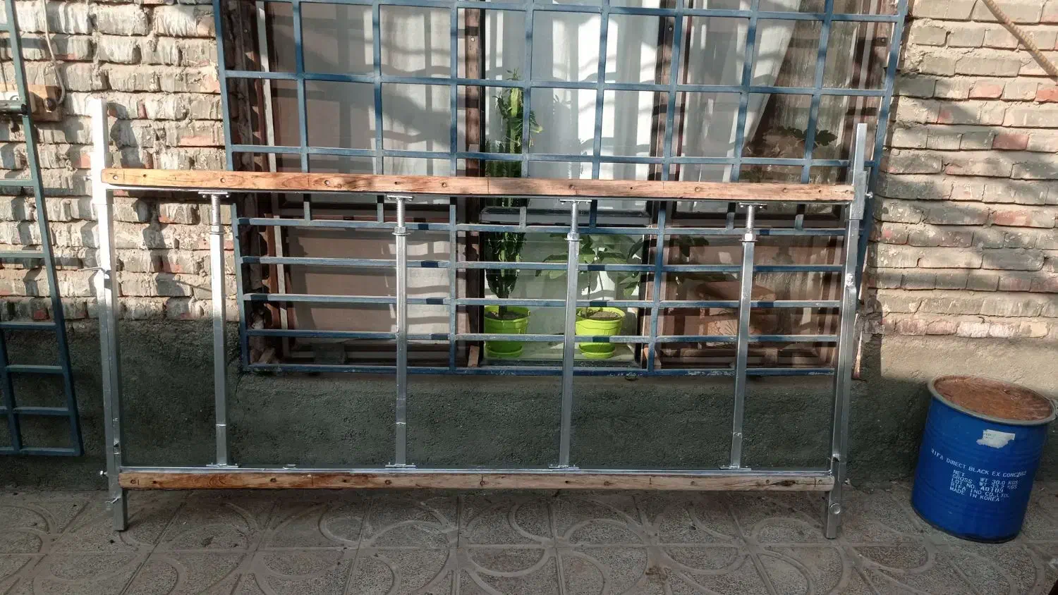 دزگاه فرش|ابزارآلات|خوی, |دیوار