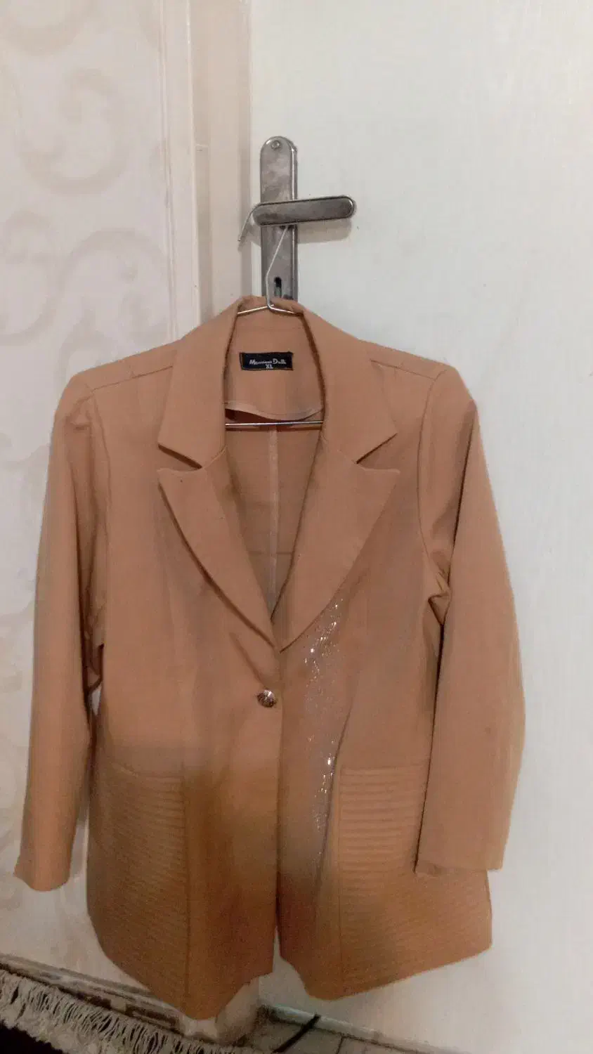 دو عدد مانتو کتی مازراتی|لباس|فردیس, فردیس|دیوار