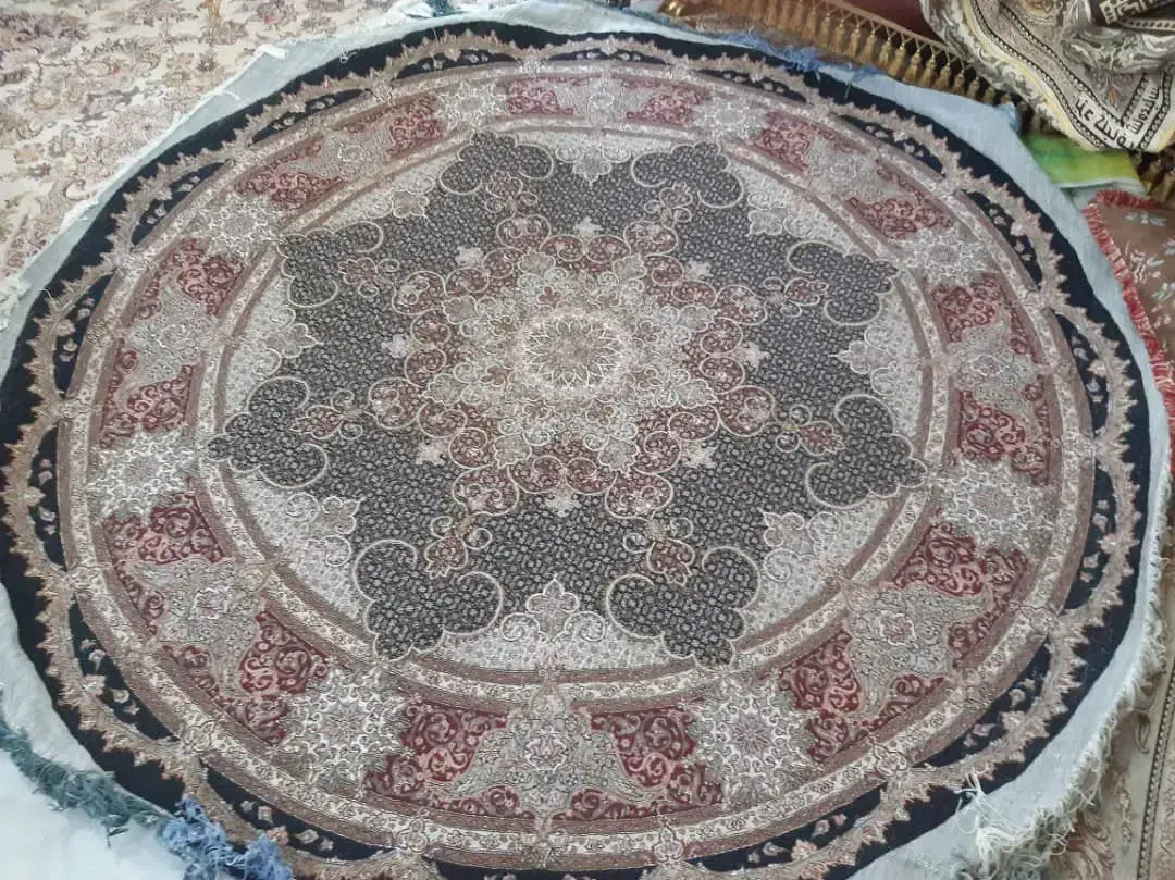 ۳عدد فرش دستباف دایره ای مدل ماهی ۲در۲ طرح کتیبه|فرش|خوی, |دیوار